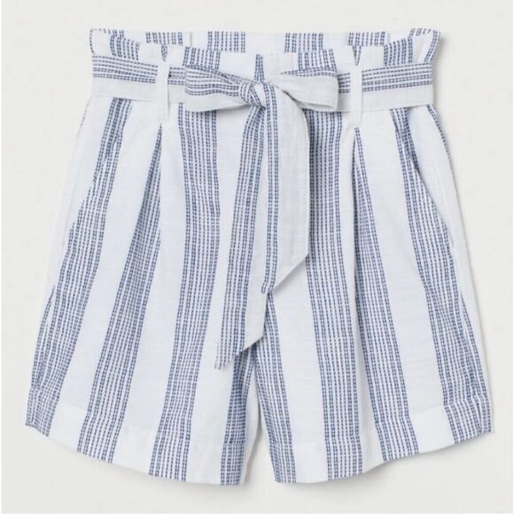 Womens H&M LOGG White Embroidered Paper Bag  Style Tie Waist Shorts - Sz 6 - Picture 3 of 6